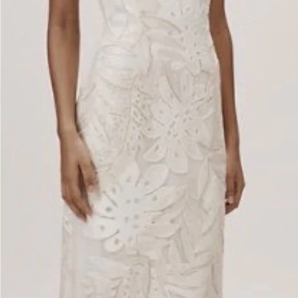 BHLDN Elegant White Floral Wedding Dress - Picture 6 of 11